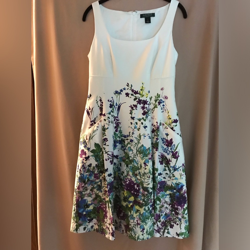 LAUREN Ralph Lauren special dress, perfect for those summer parties